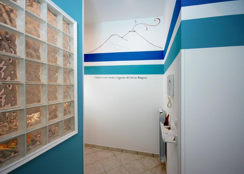Sebeto Toledo Apartment Napoli Bagian luar foto